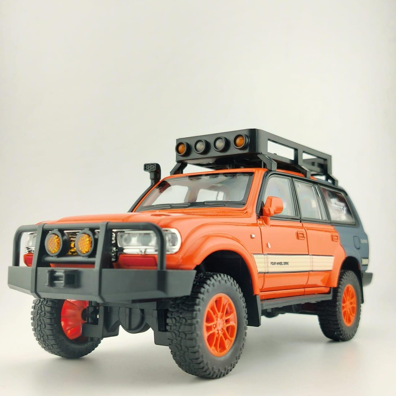 CHE ZHI orange color toyota land cruiser with simulation sound and light